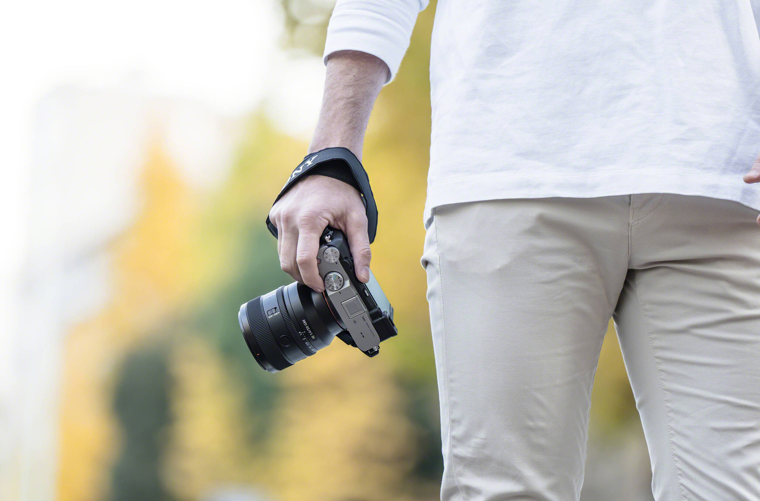 Độ mở khẩu tối đa của Sony FE 50mm f/1.4 GM đạt f/1.4